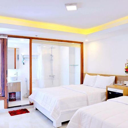 New Century Hotel Nha Trang Exterior photo