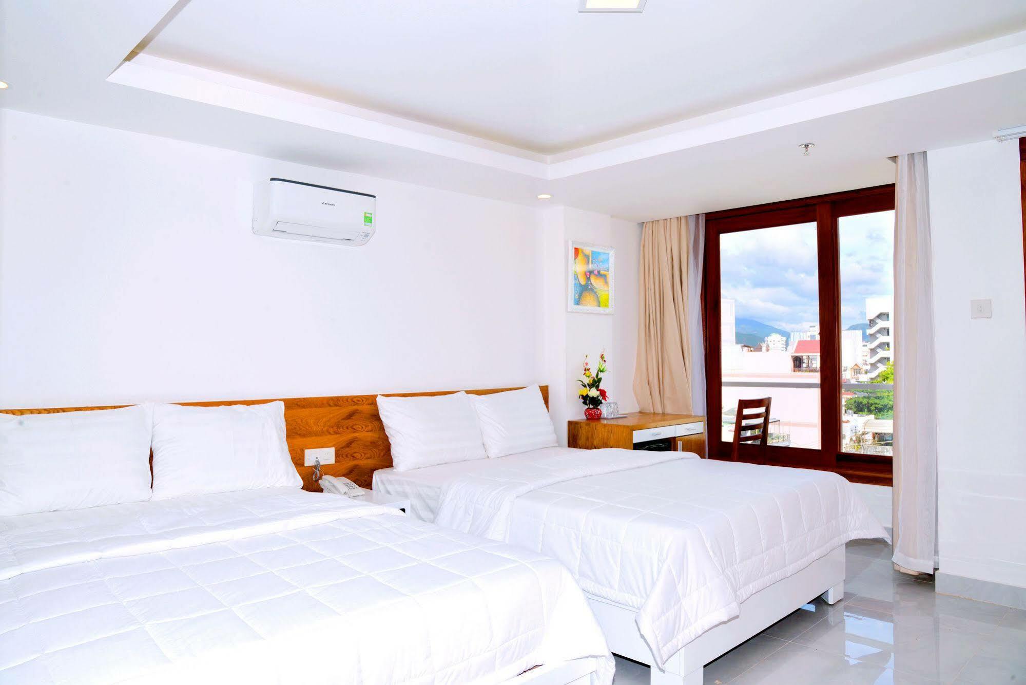 New Century Hotel Nha Trang Exterior photo